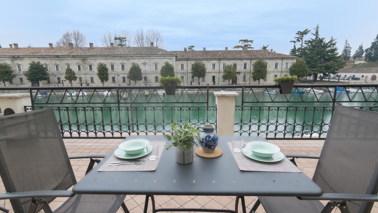 Fiori Sull'Acqua Apartments Peschiera del Garda Exterior foto